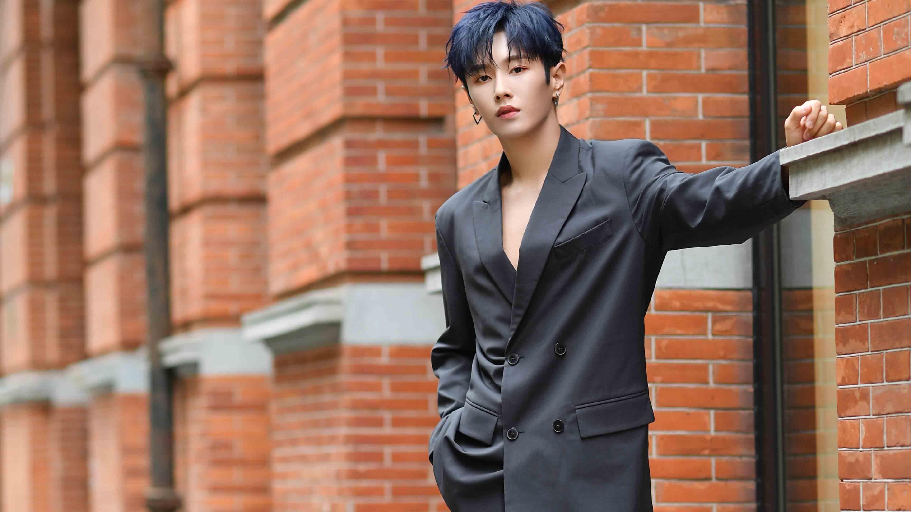 _太阳能动力自行车挑战：绿色出行新潮流_，太阳能电动车旅行