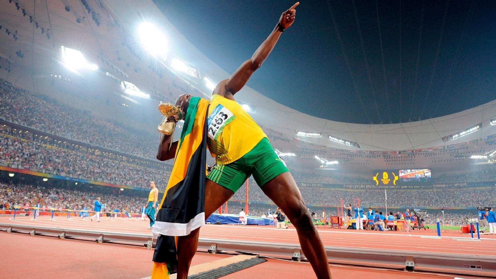 动感单车赛:骑行者的速度与激情,动感单车精彩视频