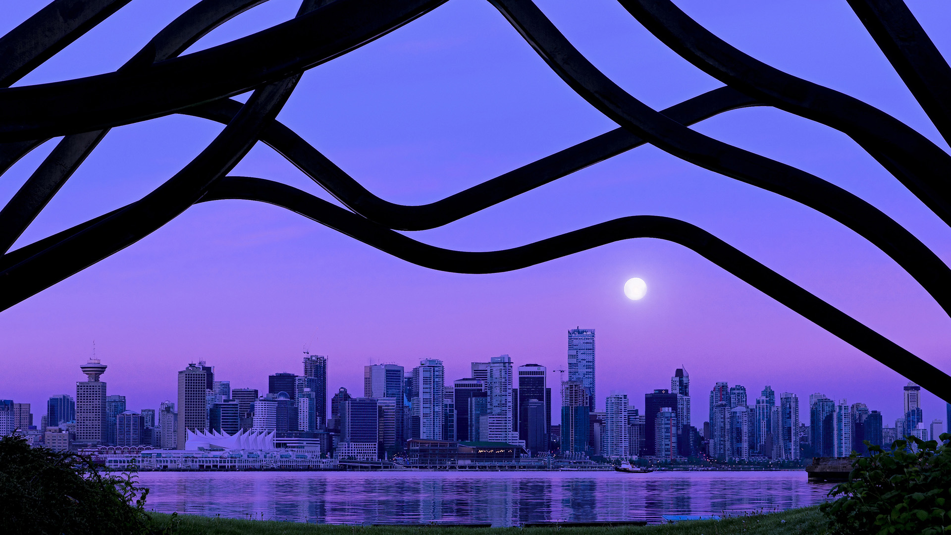 女足比赛中,中国队防守稳健,完胜对手,中国女足战术打法