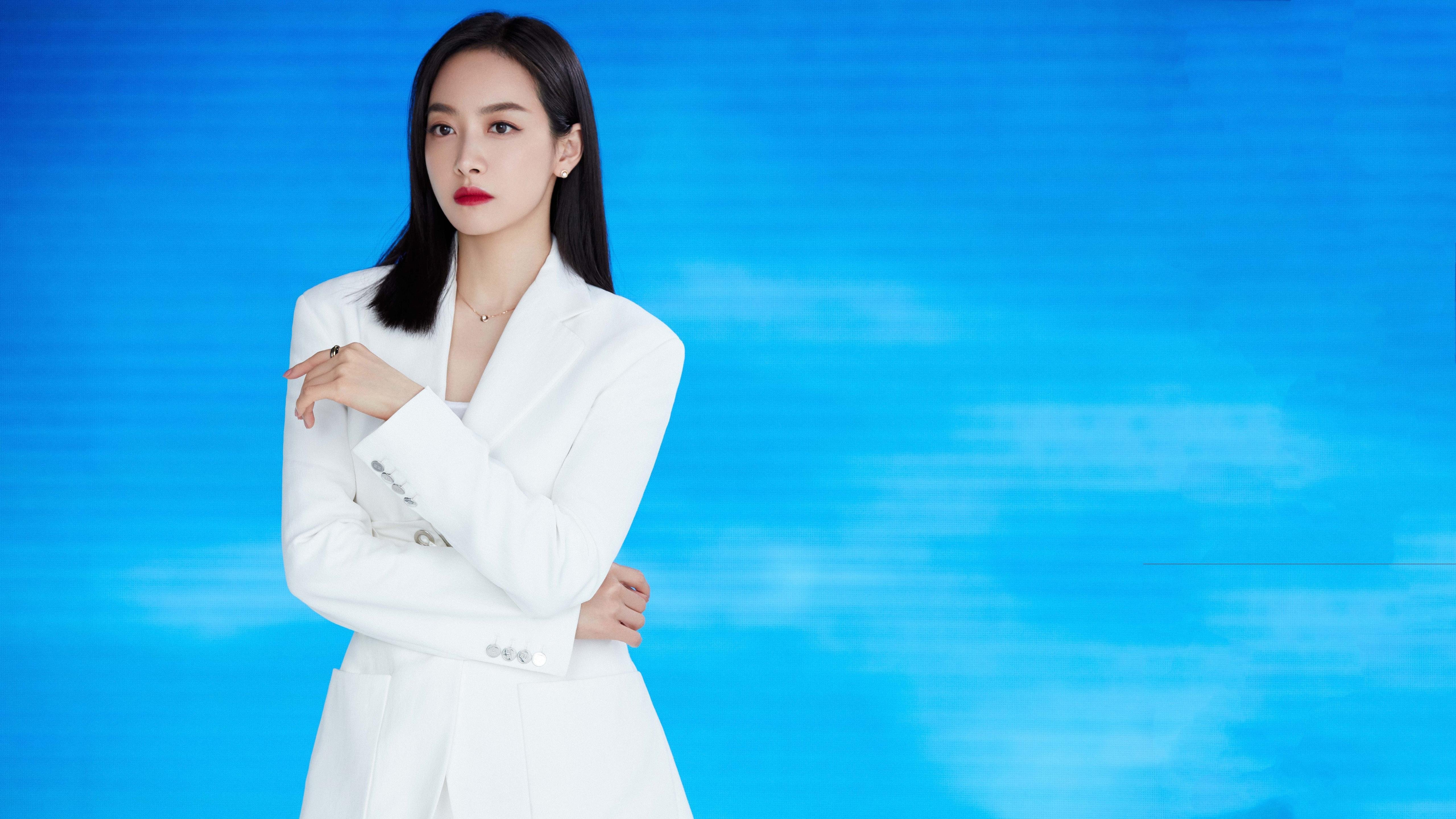 湖人大胜凯尔特人,季后赛首轮中詹姆斯砍下47分,湖人惨败凯尔特人