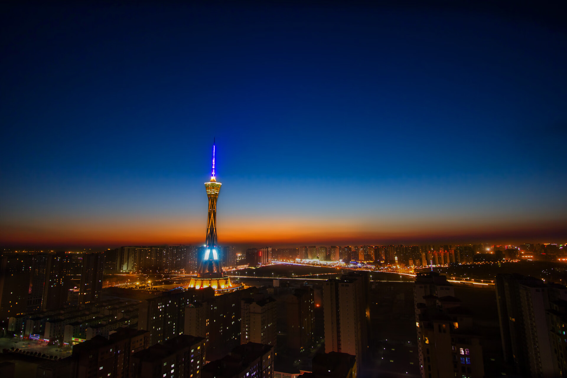 皇家贝蒂斯是否能稳住后防线漏洞，皇家贝蒂斯是谁的小弟